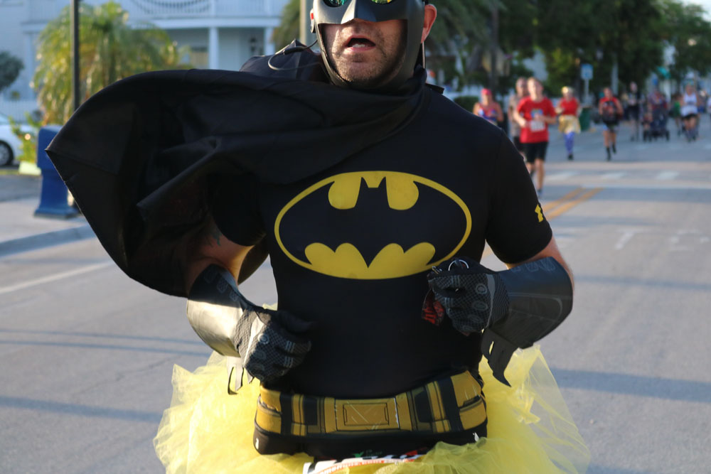 Heroes and Villains 5K 2018 photo - Duval Street, Key West